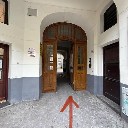 Artistic Loft-style With Mezzanine