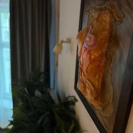 Lejlighed Artistic Loft-style With Mezzanine *